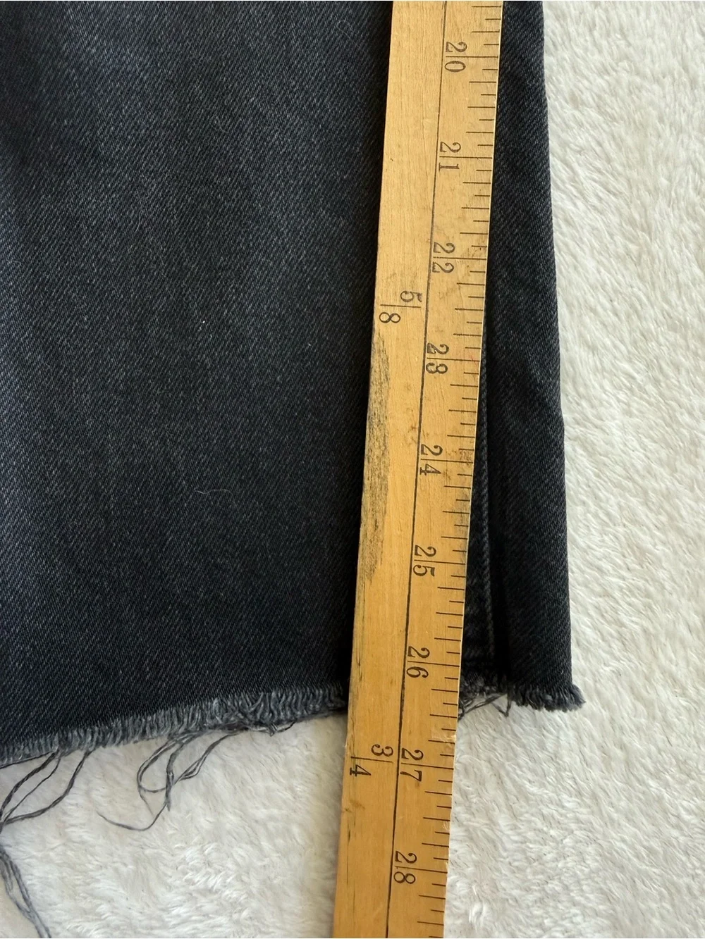 Zara High Rise Straight Leg Black Raw Hem Jeans Women’s Size 4 EU 36